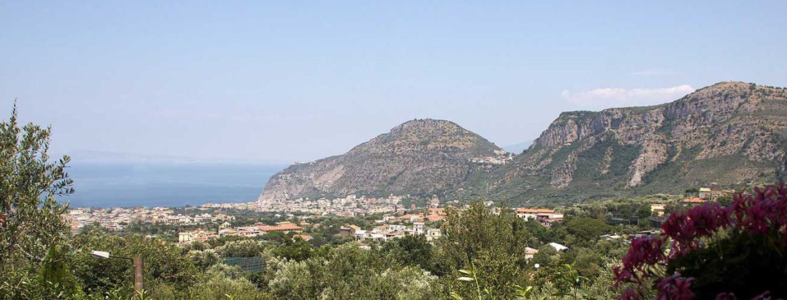 Il panorama dal terrazzo del Ristorante Pizzeria Zio Sam Sorrento