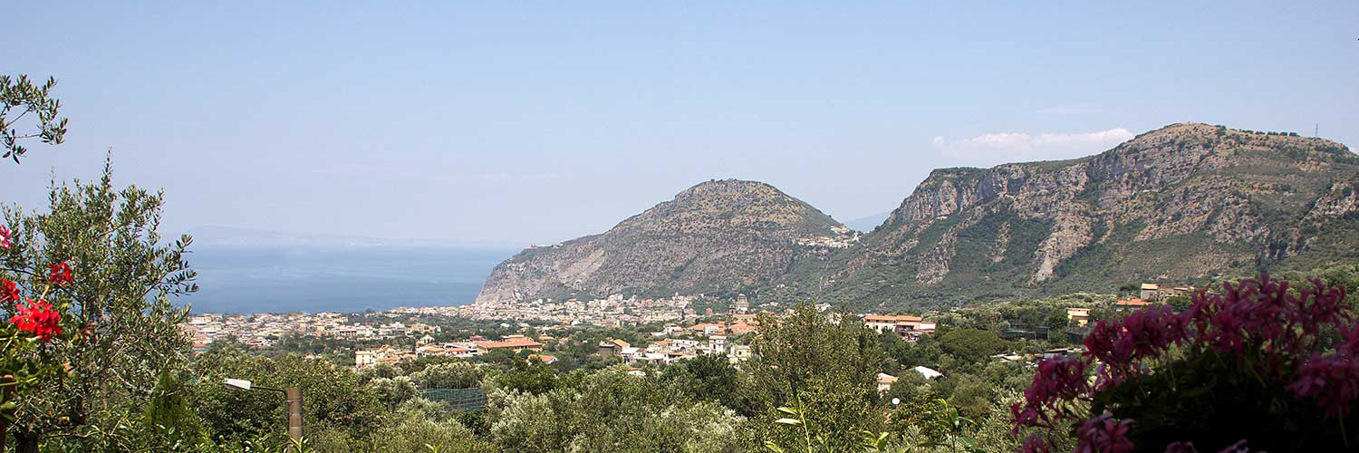 Il panorama dal terrazzo del Ristorante Pizzeria Zio Sam Sorrento